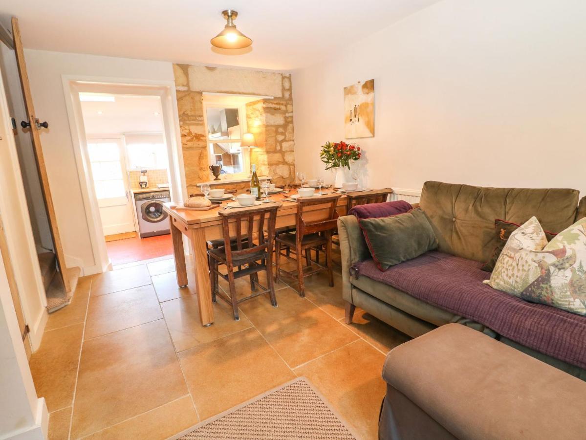 Green Pump Cottage Блокли Екстериор снимка
